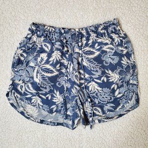American Eagle Vacation summer shorts